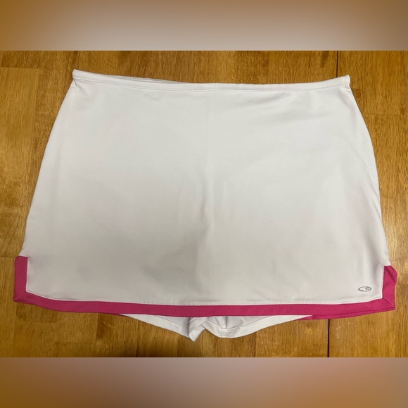 Champion Pants - Champion White and Pink Athletic Skort